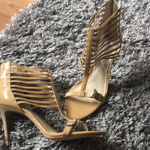 Michael Kors Shoes - Patten leather  Michael Kors pumps  BRAND NEW !!!!